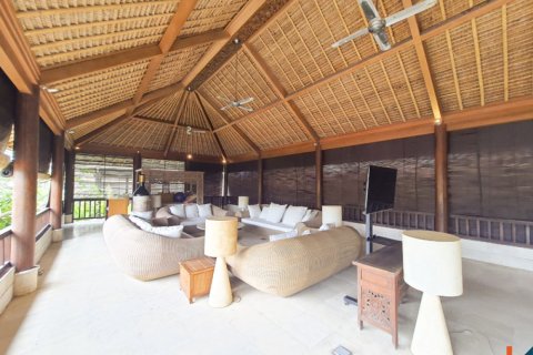 3 bedrooms Villa in Kerobokan, Badung, Indonesia No. 10929 11