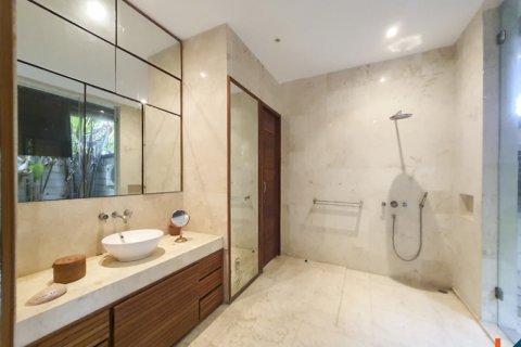 3 bedrooms Villa in Kerobokan, Badung, Indonesia No. 10929 26