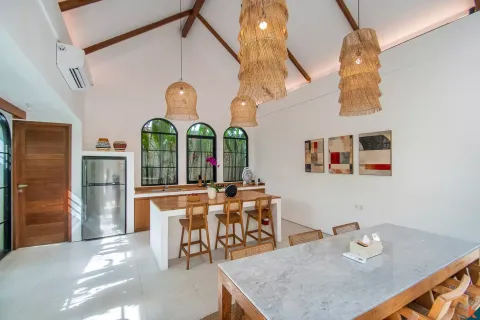3 bedrooms Villa in South Kuta, Badung, Indonesia No. 10932 7