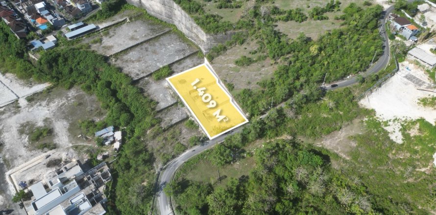 1409m2 Land in Ungasan, Badung, Indonesia No. 13487