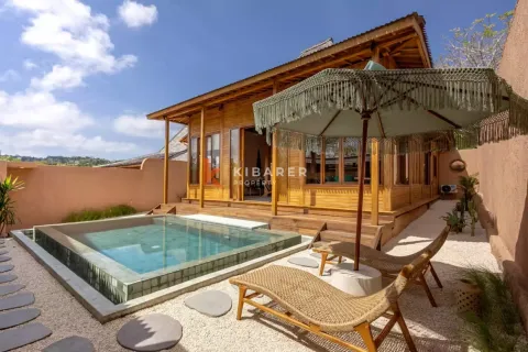2 bedrooms Villa in South Kuta, Badung, Indonesia No. 12177