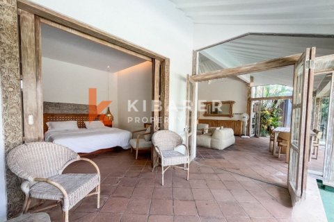 3 bedrooms Villa in Kerobokan, Badung, Indonesia No. 12180 7
