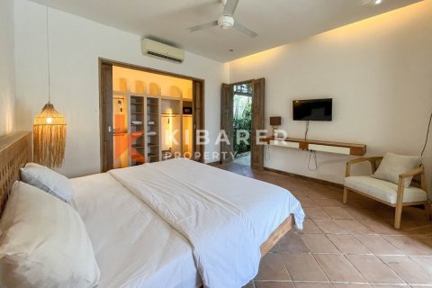 3 bedrooms Villa in Kerobokan, Badung, Indonesia No. 12180 9