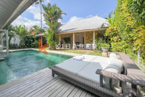 3 bedrooms Villa in Kerobokan, Badung, Indonesia No. 12180 3