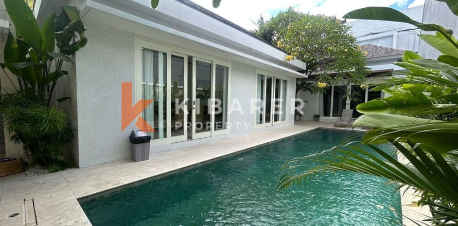 2 bedrooms Villa in Badung, Indonesia No. 12179