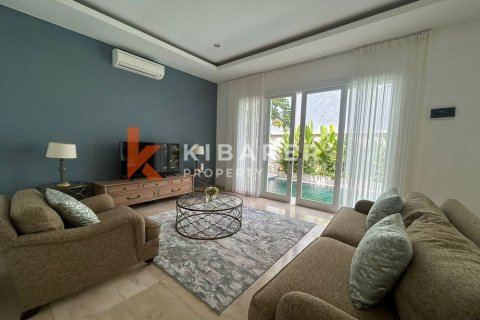 2 bedrooms Villa in Badung, Indonesia No. 12179 8