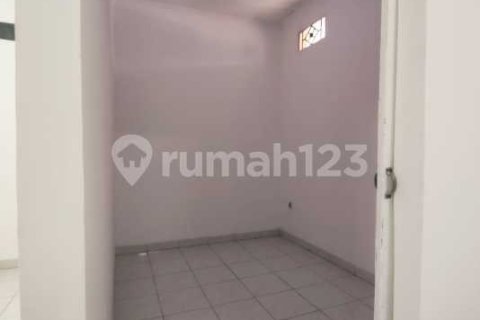 3 bedrooms House in Gambir, Jakarta, Indonesia No. 13446 14