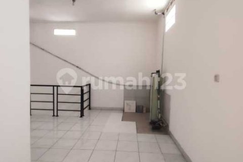 3 bedrooms House in Gambir, Jakarta, Indonesia No. 13446 19