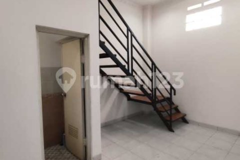 3 bedrooms House in Gambir, Jakarta, Indonesia No. 13446 15