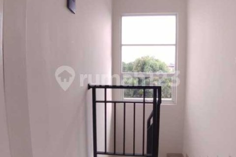 3 bedrooms House in Tangerang, Indonesia No. 13438 16