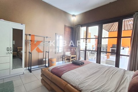 2 bedrooms Villa in Ungasan, Badung, Indonesia No. 12976 11