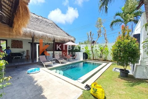 2 bedrooms Villa in Ungasan, Badung, Indonesia No. 12976 3