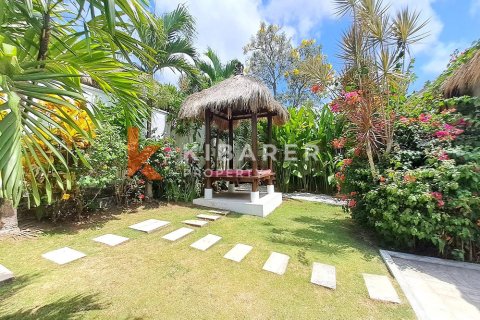 2 bedrooms Villa in Ungasan, Badung, Indonesia No. 12976 4