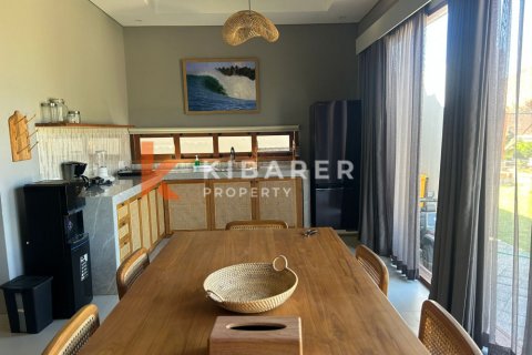 2 bedrooms Villa in Ungasan, Badung, Indonesia No. 12972 4