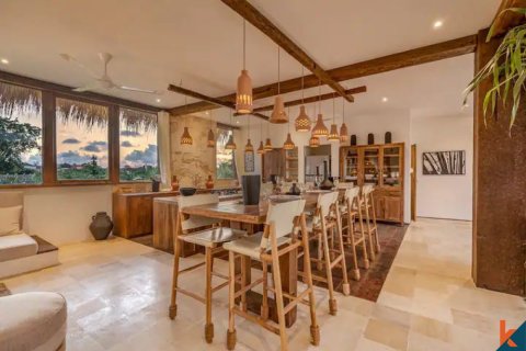 5 bedrooms Villa in Kerobokan, Badung, Indonesia No. 10901 3