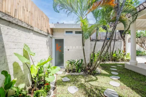 3 bedrooms Villa in Seminyak, Badung, Indonesia No. 12441 10