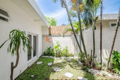 3 bedrooms Villa in Seminyak, Badung, Indonesia No. 12441 9
