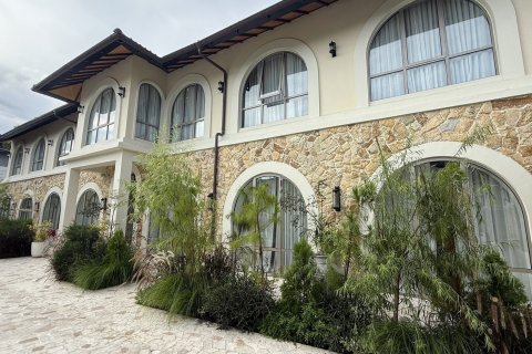 MAISON BOHEME in Denpasar, Indonesia No. 9993 7