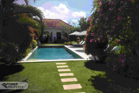 6 bedrooms Villa in South Kuta, Badung, No. 8893 1