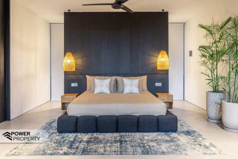 Вилла с 4 спальнями в Seminyak, Бадунг,  № 9056 8