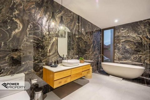 Вилла с 4 спальнями в Seminyak, Бадунг,  № 9056 9