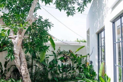 3 bedrooms Villa in South Kuta, Badung,  No. 8892 2