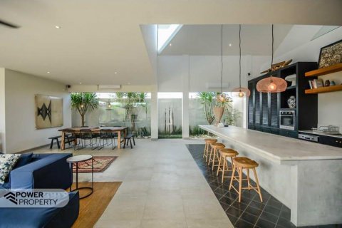 4 bedrooms Villa in Canggu, Badung,  No. 8889 11