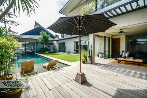 4 bedrooms Villa in Canggu, Badung,  No. 8889 1