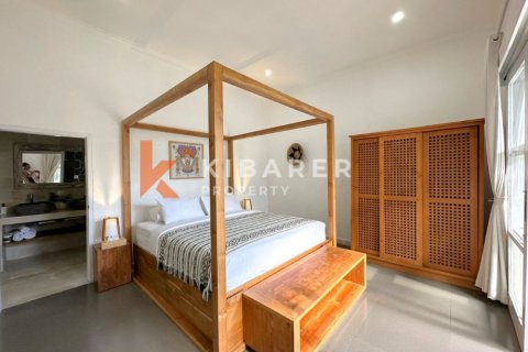 3 bedrooms Villa in Denpasar, Indonesia No. 11752 11