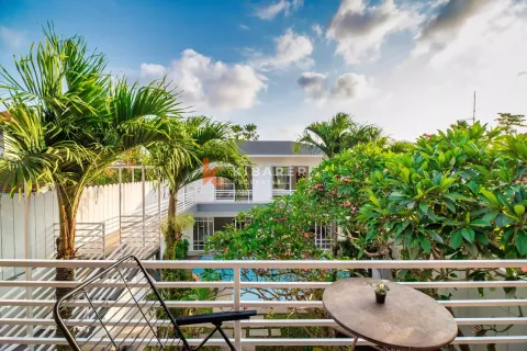 4 bedrooms Villa in Tibubeneng, Badung, Indonesia No. 11755 9
