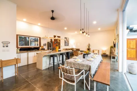 4 bedrooms Villa in Tibubeneng, Badung, Indonesia No. 11755 14