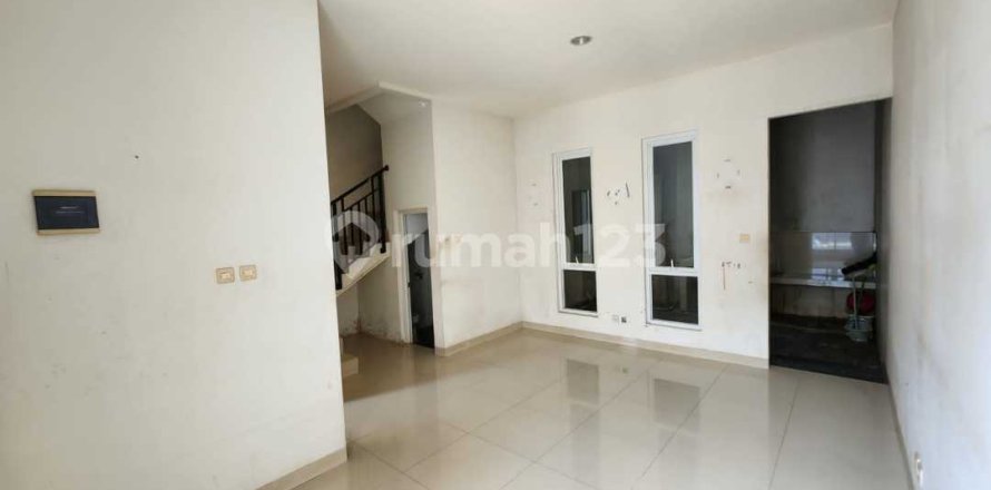 3 bedrooms House in Tangerang, Indonesia No. 13400