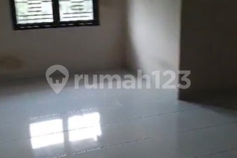 3 bedrooms House in Jelutung, Jambi City, Indonesia No. 13396 11