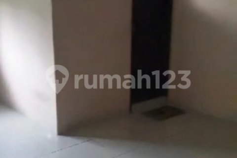 3 bedrooms House in Jelutung, Jambi City, Indonesia No. 13396 12