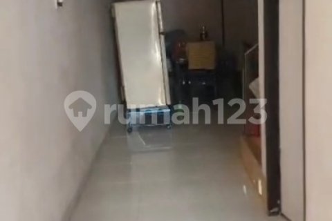 3 bedrooms House in Jelutung, Jambi City, Indonesia No. 13396 6