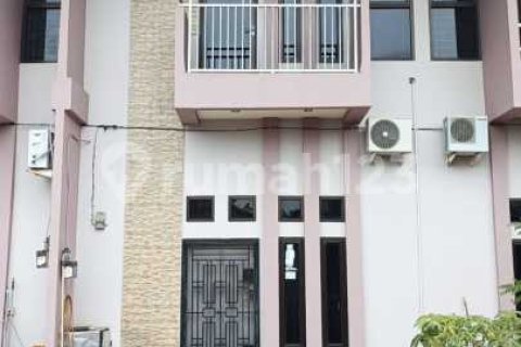 3 bedrooms House in Jelutung, Jambi City, Indonesia No. 13396 13