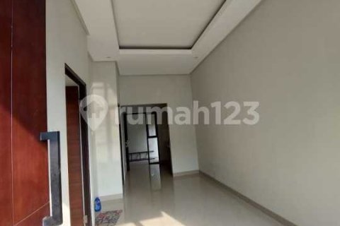 2 bedrooms House in Pinang, Tangerang City, Indonesia No. 13399 2
