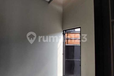 2 bedrooms House in Pinang, Tangerang City, Indonesia No. 13399 11