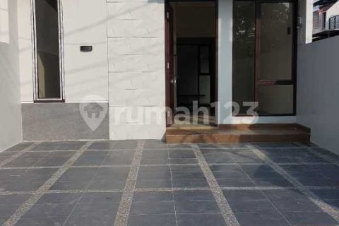 2 bedrooms House in Pinang, Tangerang City, Indonesia No. 13399 3