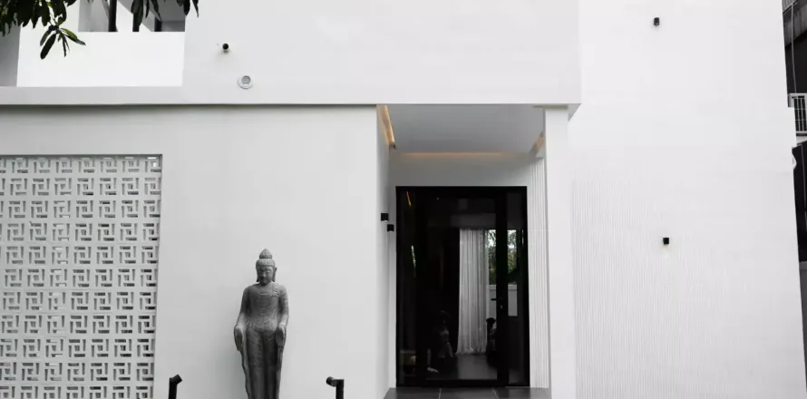 3 bedrooms Villa in Pecatu, Badung, Indonesia No. 10567