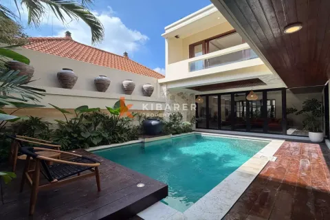 3 bedrooms Villa in Tibubeneng, Badung, Indonesia No. 11978