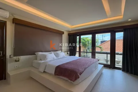 3 bedrooms Villa in Tibubeneng, Badung, Indonesia No. 11978 24