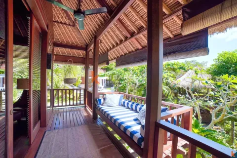 4 bedrooms Villa in Jimbaran, Badung, Indonesia No. 11977 18