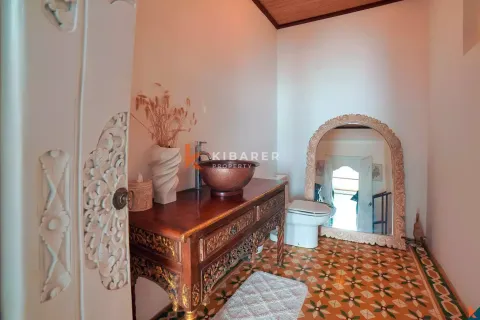 4 bedrooms Villa in Jimbaran, Badung, Indonesia No. 11977 27