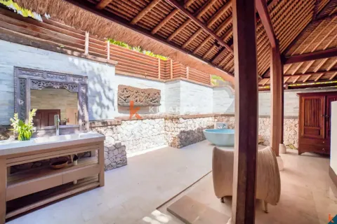 4 bedrooms Villa in Jimbaran, Badung, Indonesia No. 11977 23