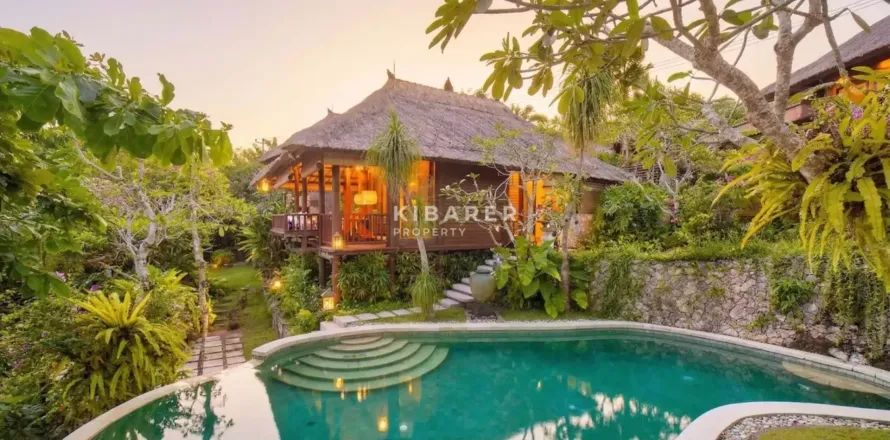 4 bedrooms Villa in Jimbaran, Badung, Indonesia No. 11977