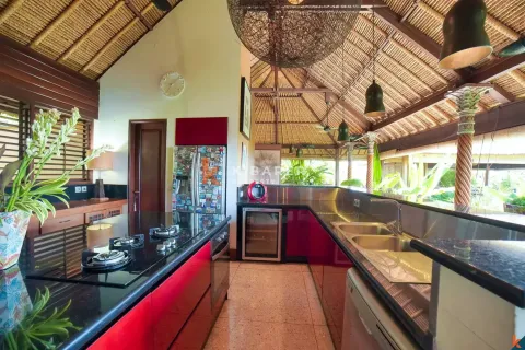 4 bedrooms Villa in Jimbaran, Badung, Indonesia No. 11977 16
