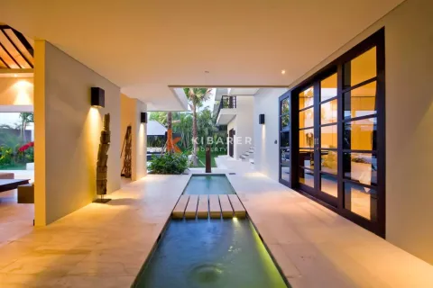 4 bedrooms Villa in Tibubeneng, Badung, Indonesia No. 11980 10