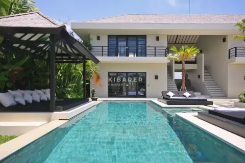 4 bedrooms Villa in Tibubeneng, Badung, Indonesia No. 11980 12