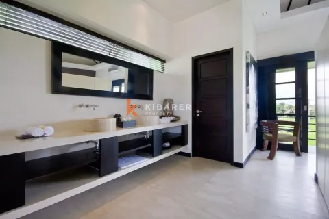 4 bedrooms Villa in Tibubeneng, Badung, Indonesia No. 11980 15